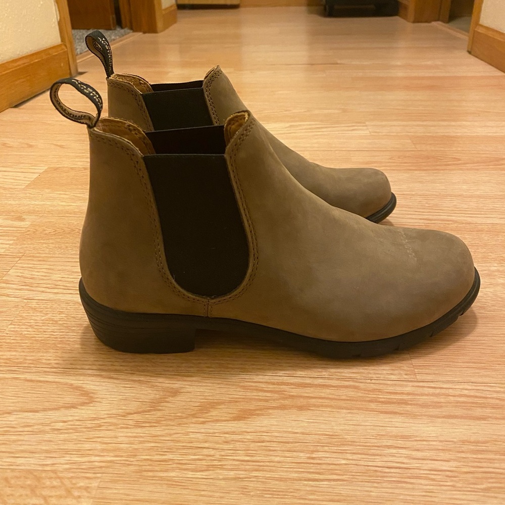 Blundstone Ankle Chelsea Boot, #1971